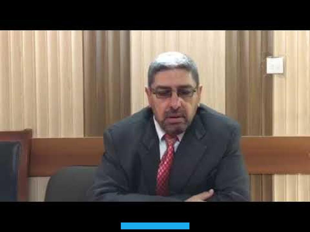 بلسانه العربيّ المبين؟!وترجع خطورة الأمر: أنّ هؤلاء المستشرقين وأذنابهم حين أثاروا هذه القضيّة كانوا يرمون إلى مرمى خبيث. ؛ حيث عرفوا مكانة الشعر الجاهلي. وأدركوا أنّ علماء المسلمين منذ الصدر الأول للإسلام قد شعروا بحاجتهم إلى الشعر العربيّ ؛ للاستعانة به في فتح مغاليق.