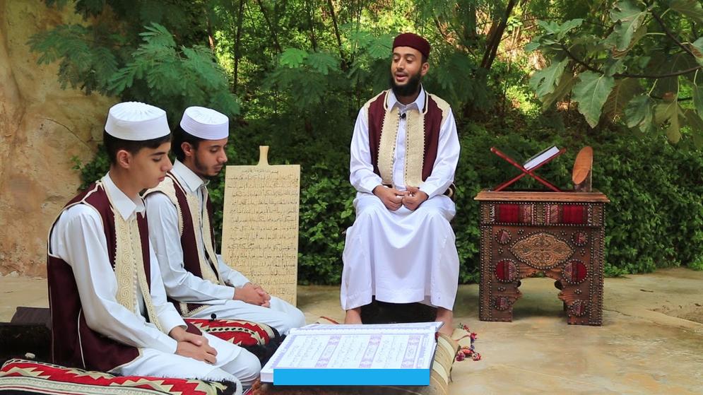 لَشَتَّيٰۖ (4) فَأَمَّا مَنْ أَعْطَيٰ وَاتَّقَيٰ (5) وَصَدَّقَ بِالْحُسْنَيٰ (6) فَسَنُيَسِّرُهُۥ لِلْيُسْرَيٰۖ (7). وَأَمَّا مَنۢ بَخِلَ وَاسْتَغْنَيٰ (8) وَكَذَّبَ بِالْحُسْنَيٰ (9) فَسَنُيَسِّرُهُۥ لِلْعُسْرَيٰۖ (10) وَمَا يُغْنِے. عَنْهُ مَالُهُۥ إِذَا تَرَدَّيٰۖ (11) إِنَّ عَلَيْنَا لَلْهُدَيٰ (12) وَإِنَّ لَنَا لَلْأٓخِرَةَ وَالْأُولَيٰۖ (13).